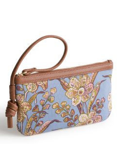 Knotted Wristlet
